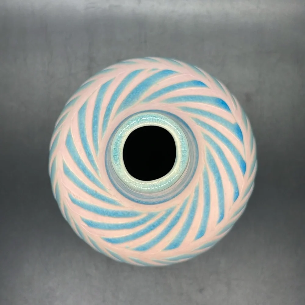 NWT Pier 1 retired pink and blue crazing textured slash lines vase